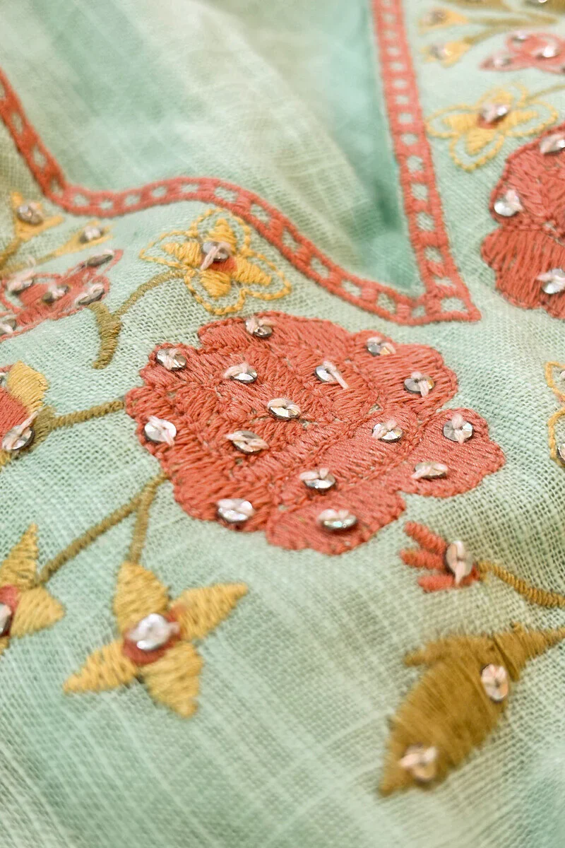Surplus: Mehraab Nida Kurta - Image 3