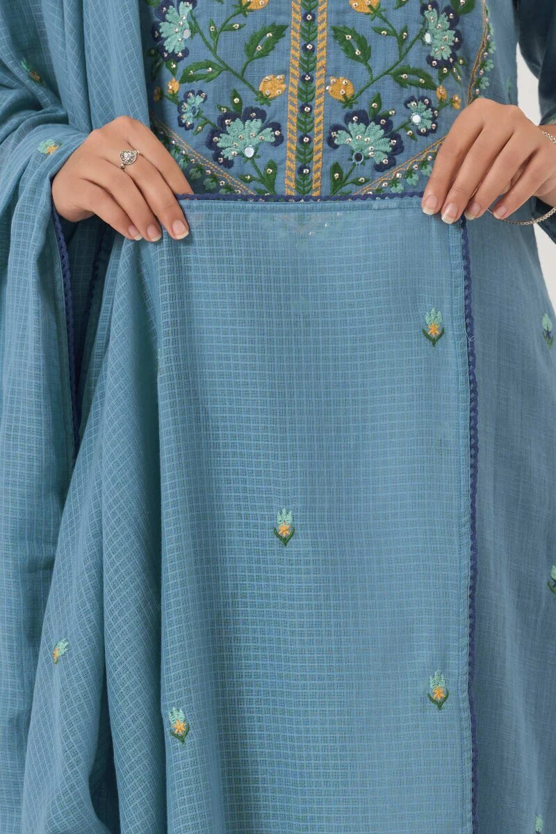 Mehraab Nihad Dupatta - Image 4
