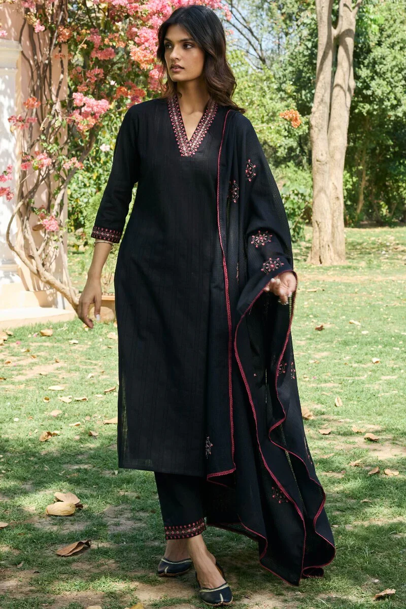 Surplus: Mehraab Pariza Dupatta - Image 3