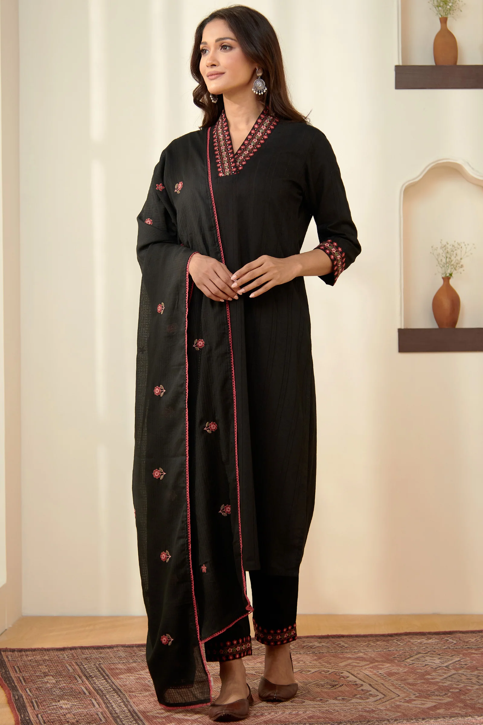 Surplus: Mehraab Pariza Kurta - Image 6