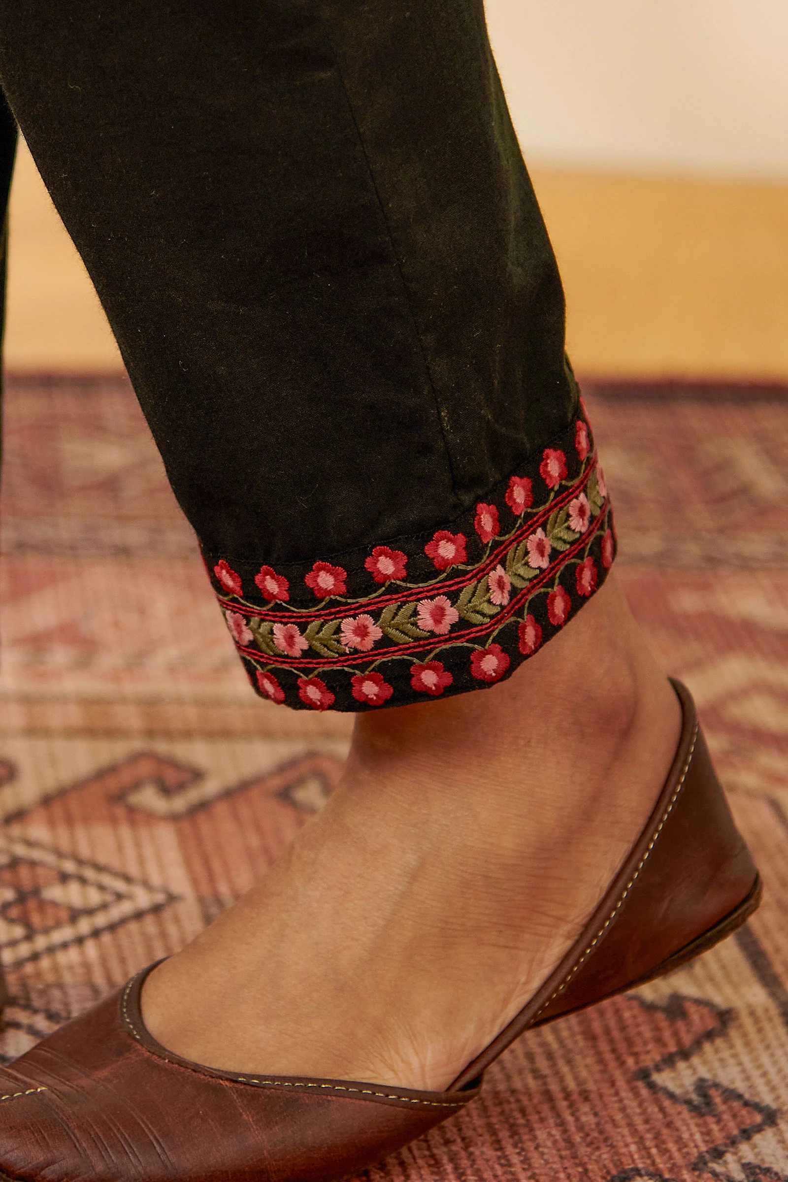 Surplus: Mehraab Pariza Narrow Pants - Image 2