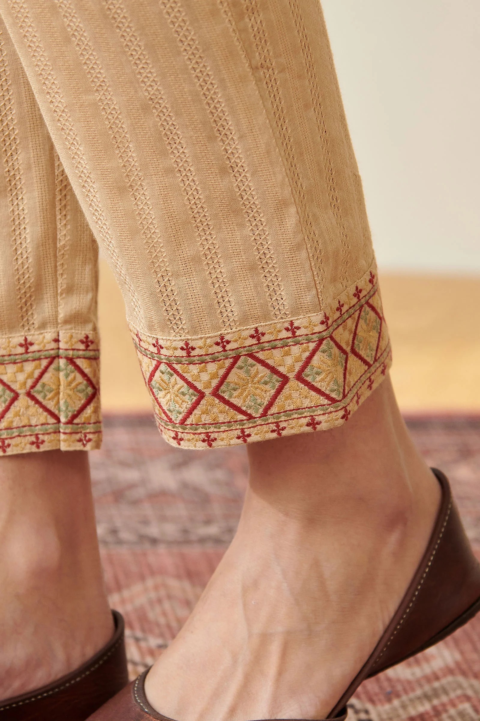 Mehraab Rumeha Beige Narrow Pants - Image 2