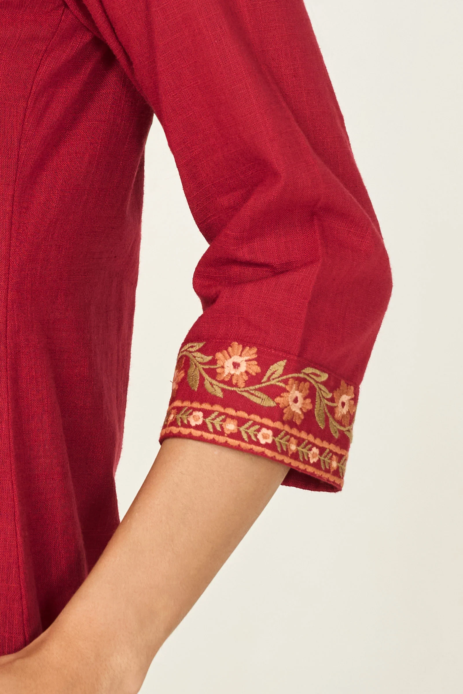 Mehraab Zainab Kurta - Image 5