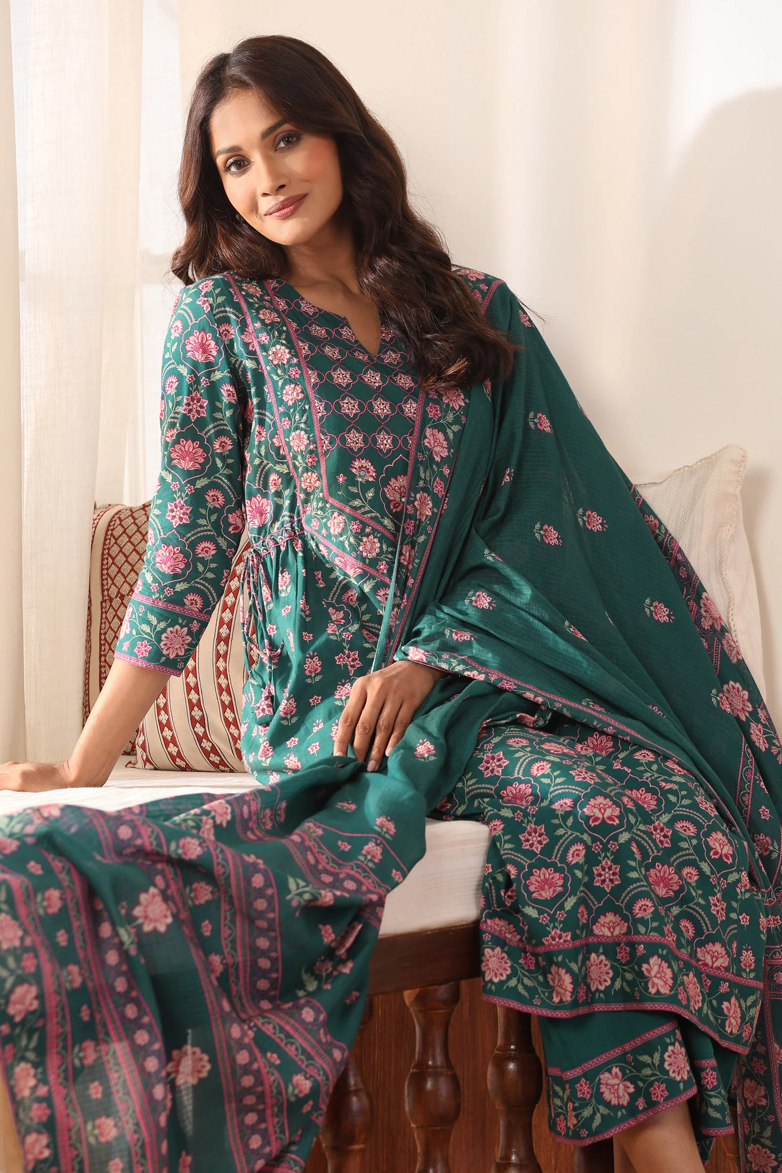 Mehreen Inaaya Kurta - Image 7