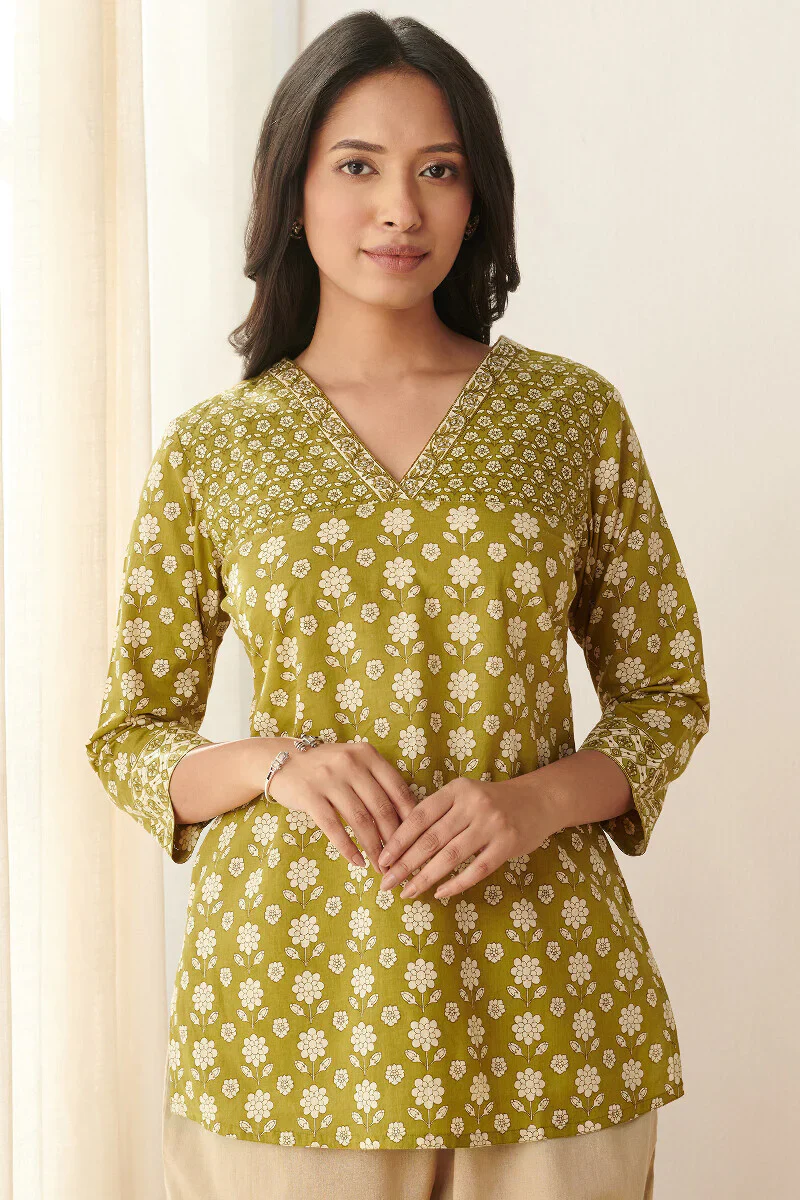 Surplus: Mehreen Jia Top