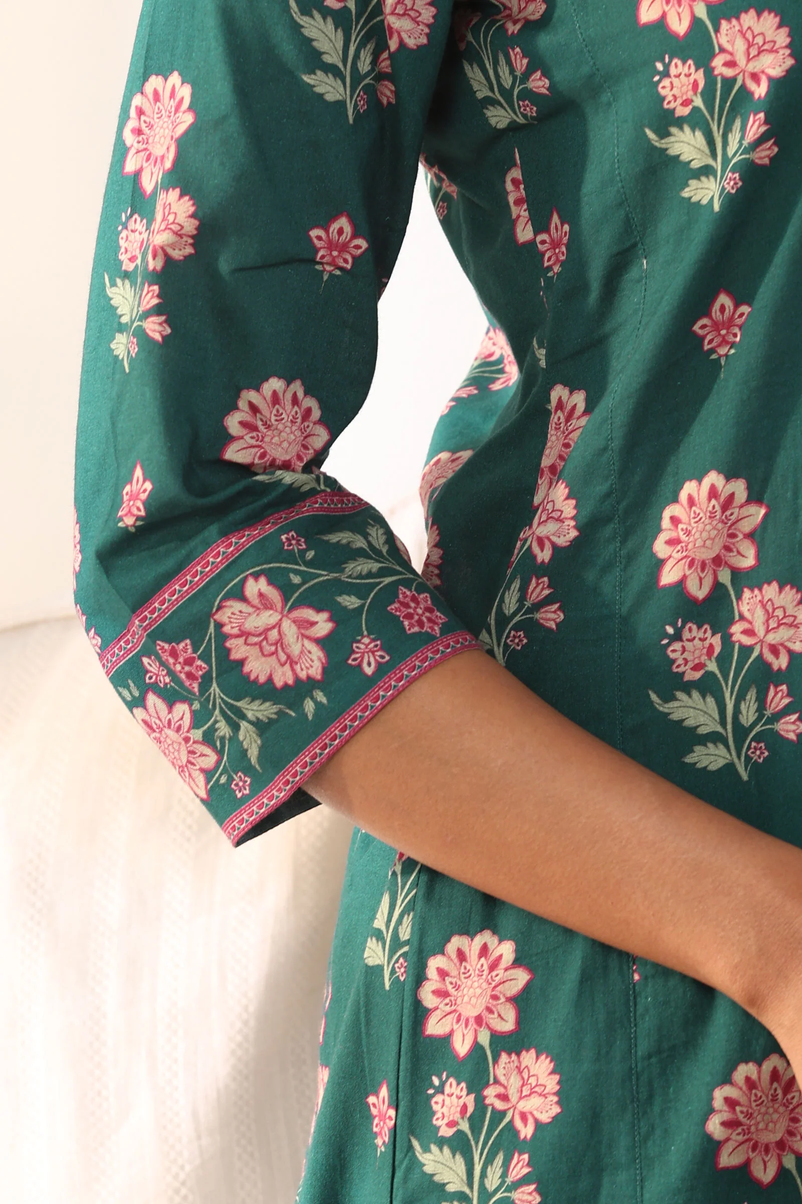 Mehreen Mahira Kurta - Image 5