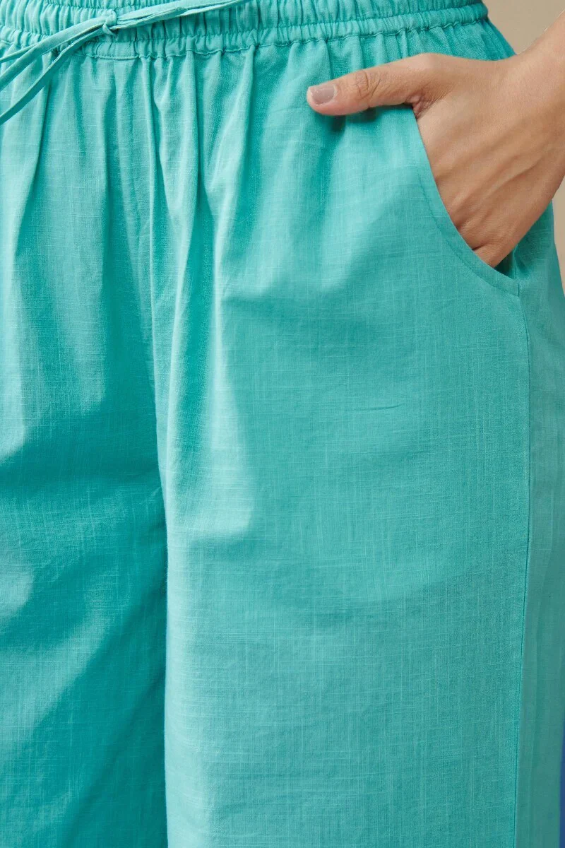 Surplus: Mehreen Nazneen Farsi - Image 4