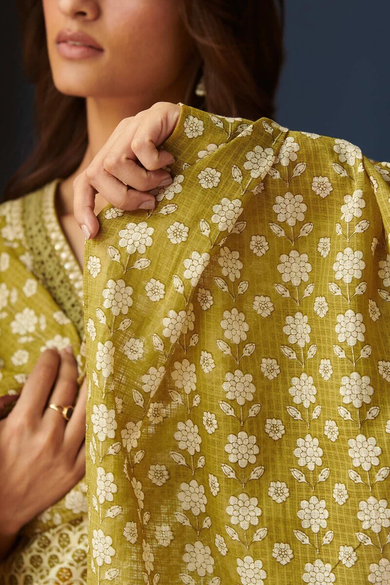 Mehreen Nikhat Sanganeri Dupatta - Image 4