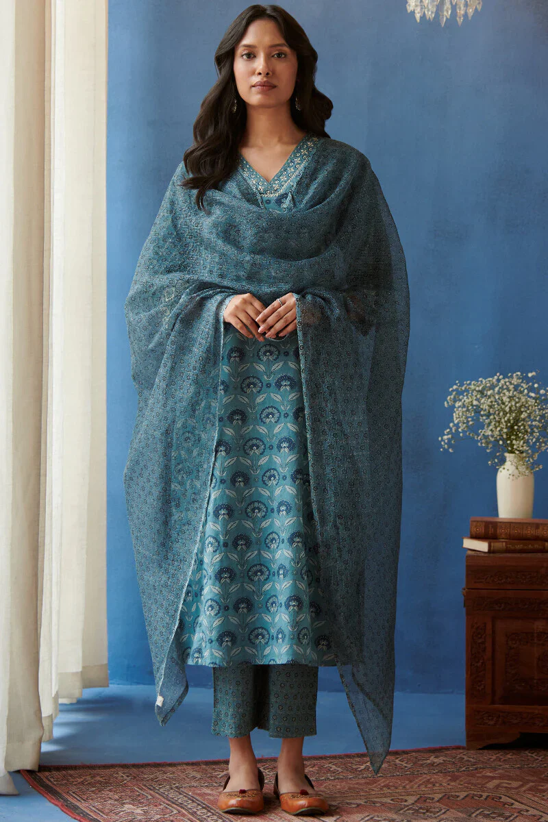 Surplus: Mehreen Nisa Sanganeri Narrow Pants - Image 3