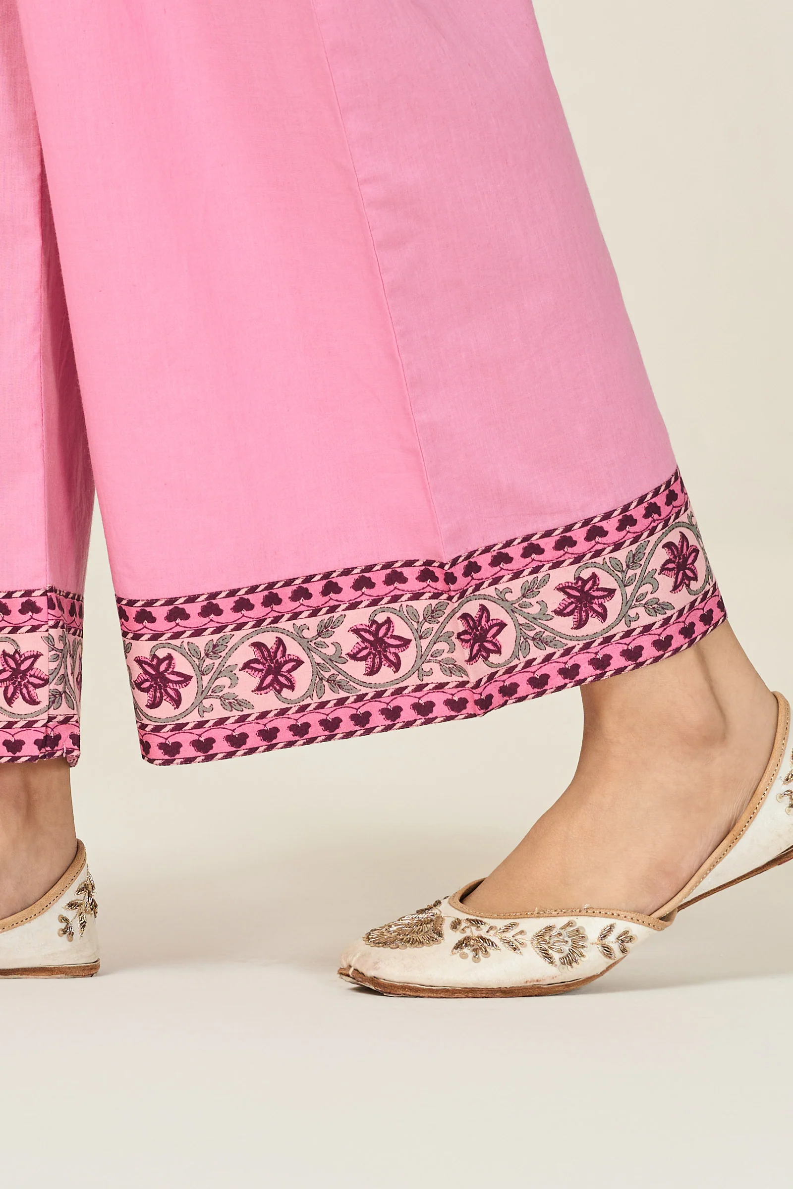 Mehreen Tahira Farsi - Image 2