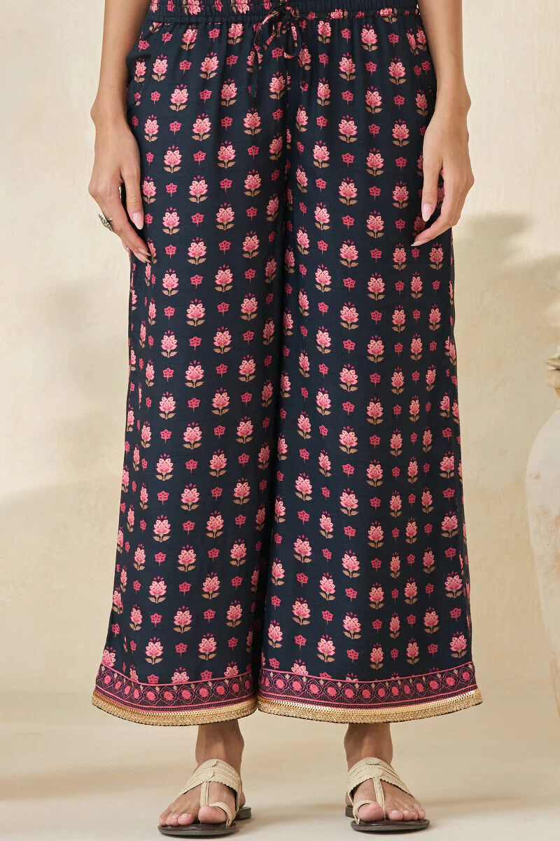 Surplus: Mehrunissa Aafiya Palazzo