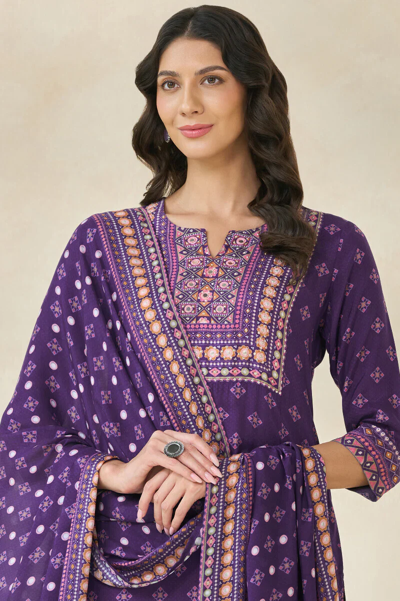 Surplus: Mehrunissa Amreen Dupatta