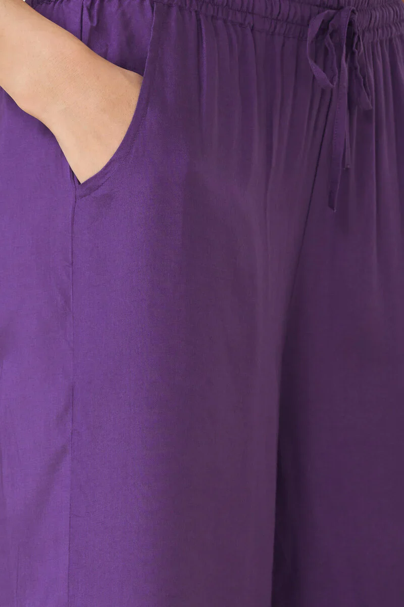 Surplus: Mehrunissa Amreen Farsi - Image 4