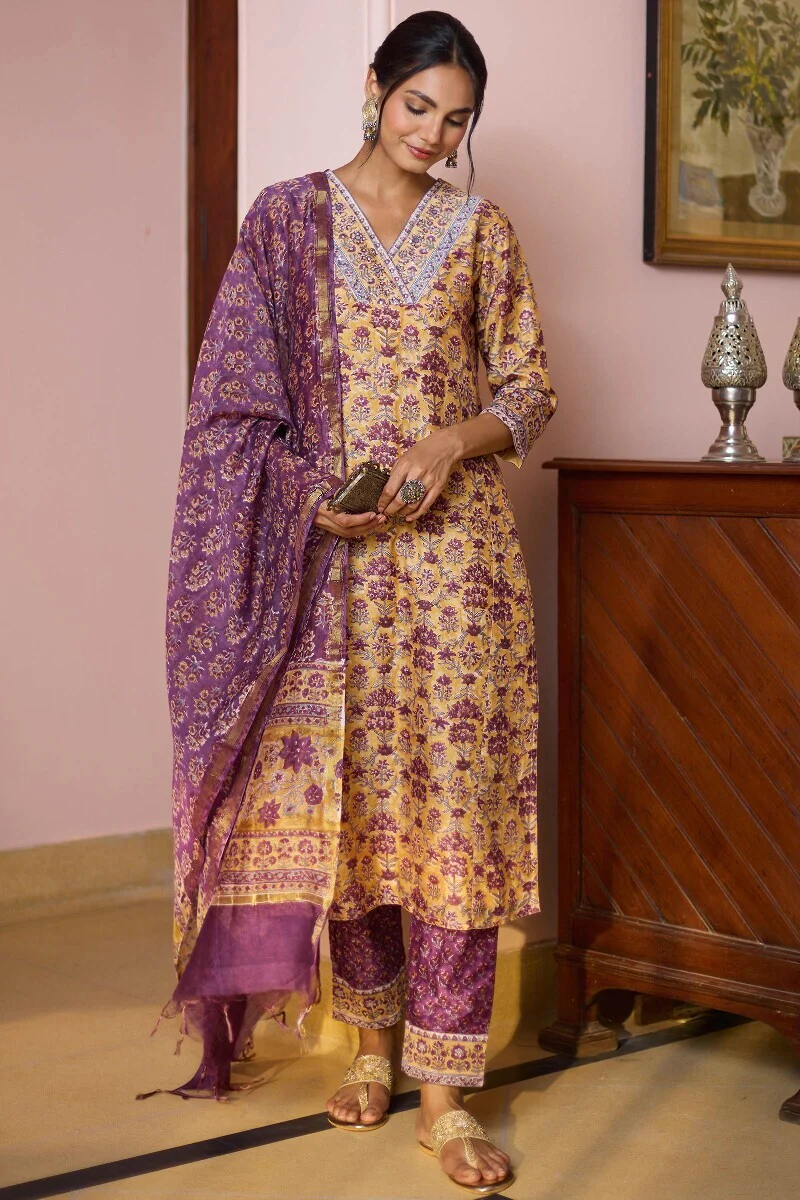 Mehrunissa Anahita Chanderi Dupatta - Image 3
