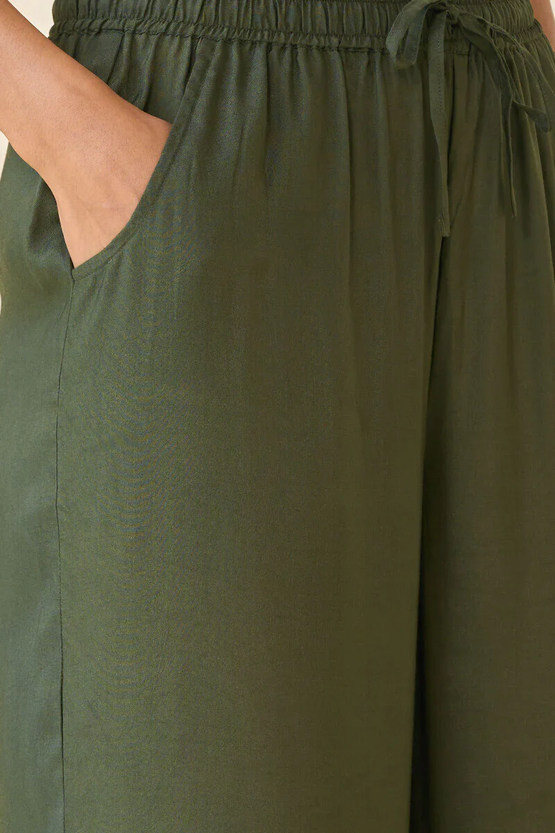 Surplus: Mehrunissa Arya Farsi - Image 4
