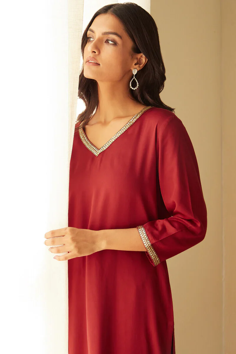 Mehrunissa Farah Red Kurta - Image 4