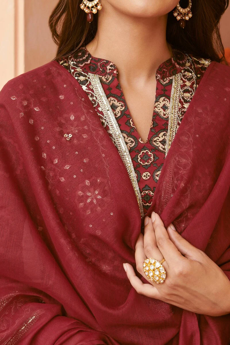 Mehrunissa Tahira Dupatta - Image 2