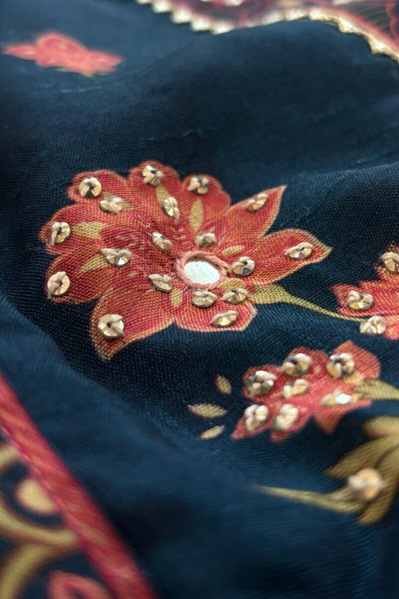 Mehrunissa Yasmin Kurta - Image 3