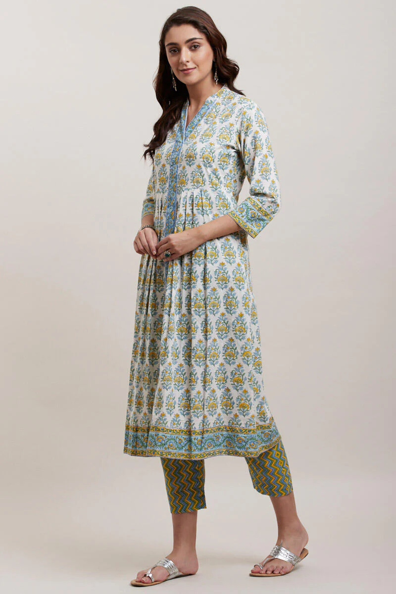 Mehtab Nilofar Kurta - Image 4