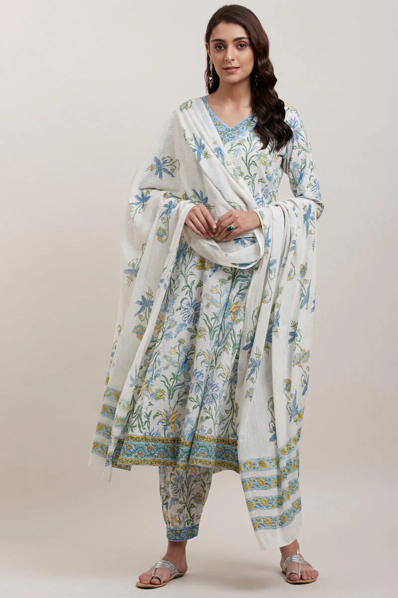Mehtab Shahida Kurta - Image 5