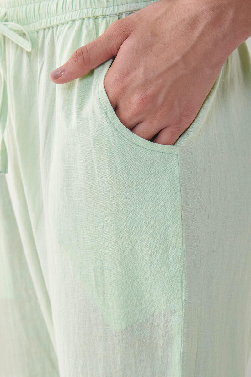 Mirza Gauhar Handloom Narrow Pants - Image 2