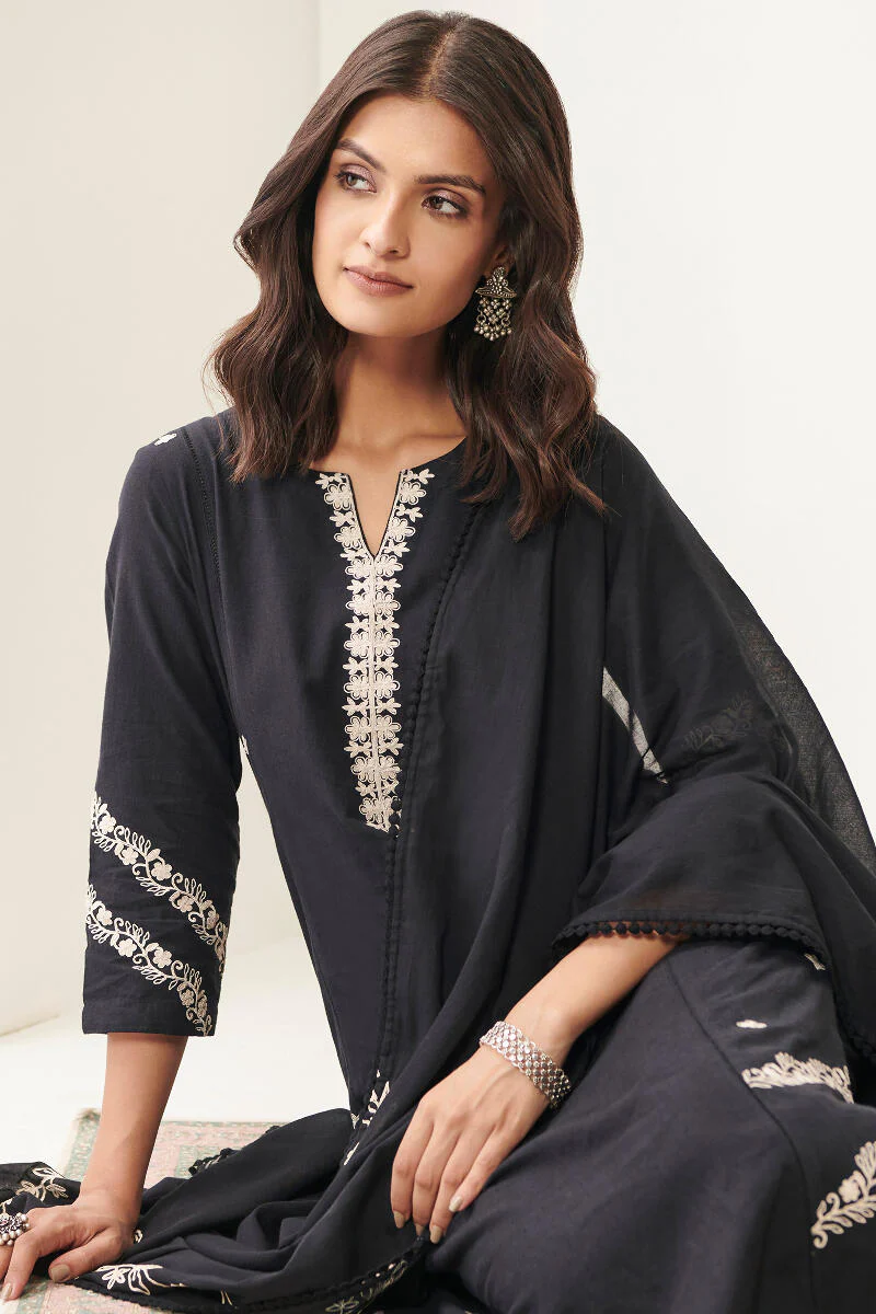 Mirza Kaynat Dupatta - Image 5