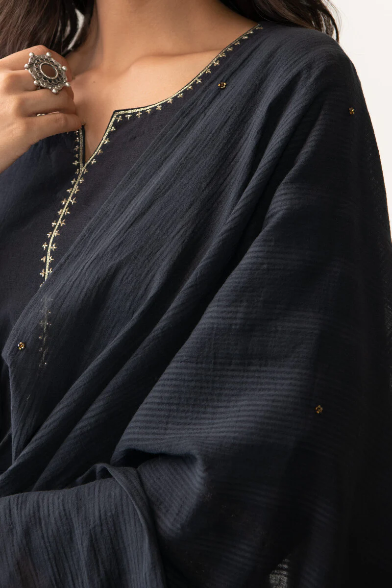 Mirza Raisa Cotton Dobby Dupatta - Image 2