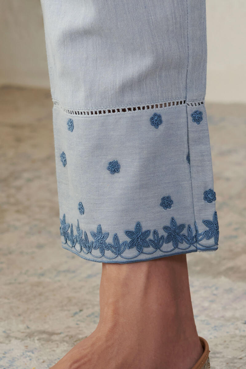 Mirza Sehreen Handloom Narrow Pants - Image 4
