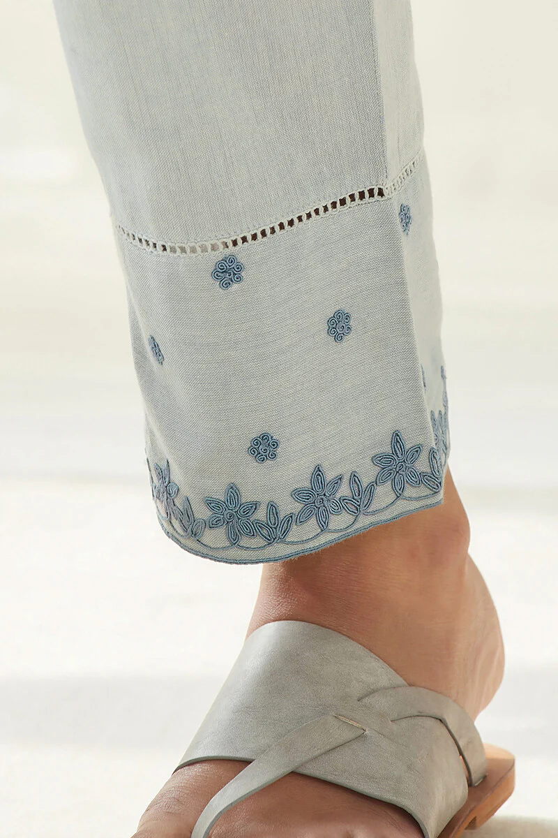 Mirza Sehreen Handloom Narrow Pants - Image 4