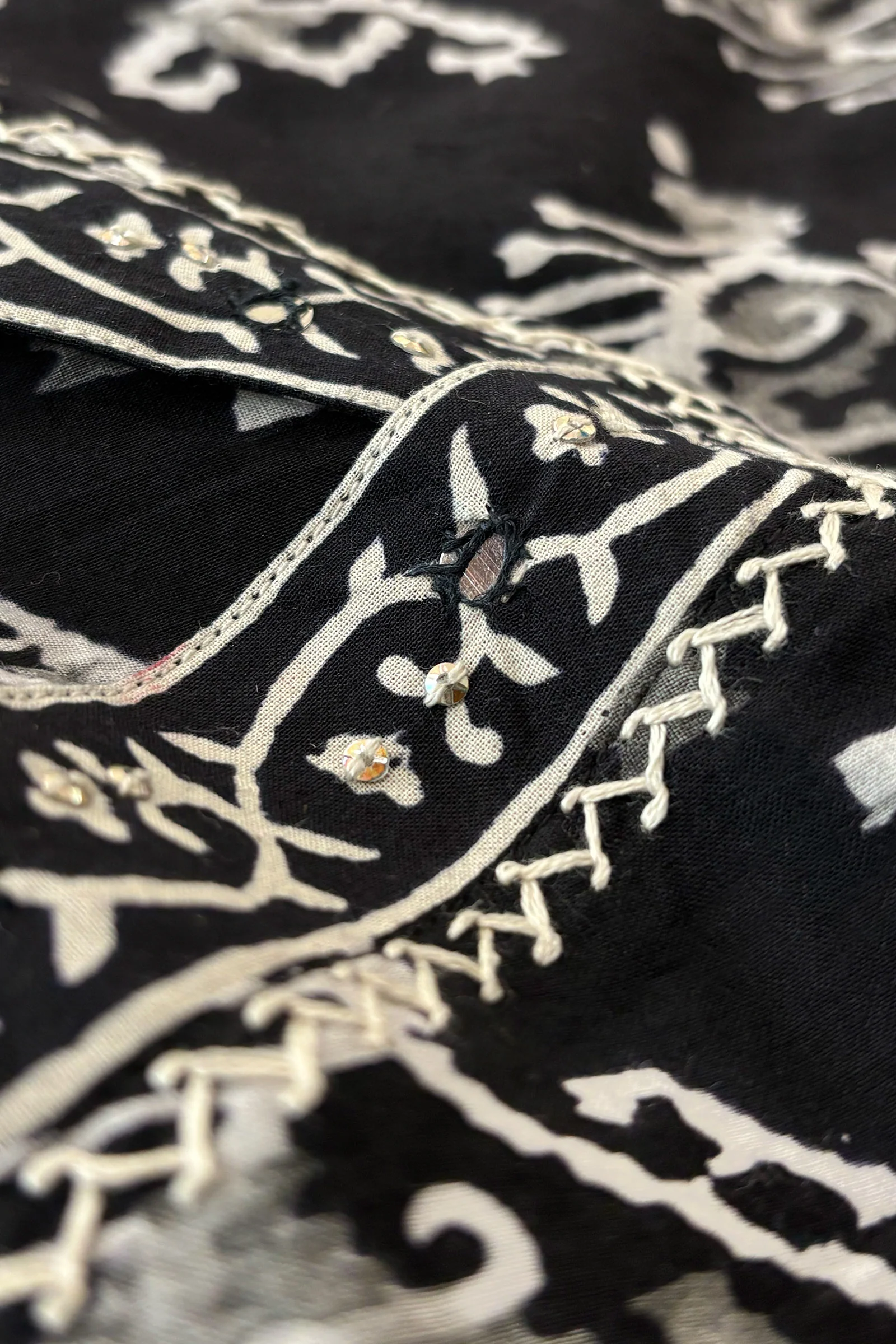 Mumtaz Farhin Sanganeri Kurta - Image 3