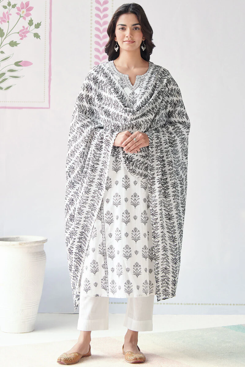 Mumtaz Heer Narrow Pants - Image 3