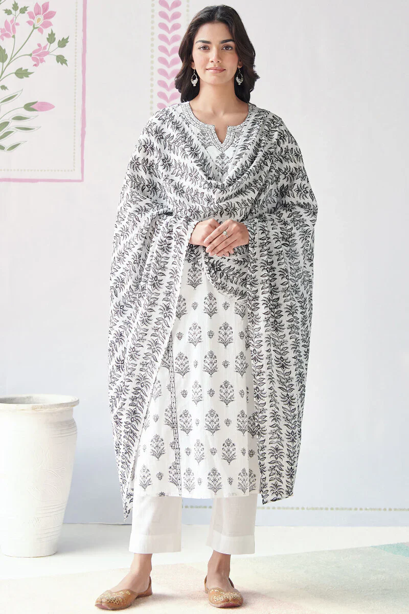 Surplus: Mumtaz Heer Narrow Pants - Image 3