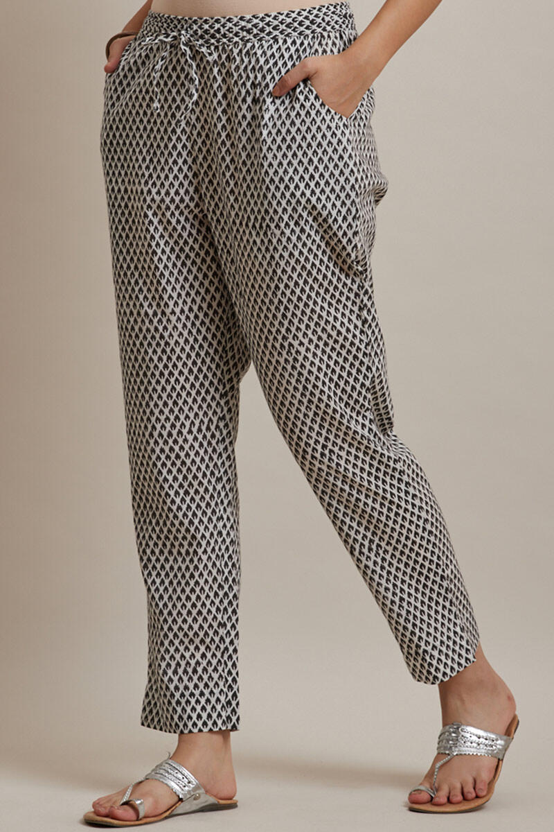 Mumtaz Nazia Narrow Pants - Image 3