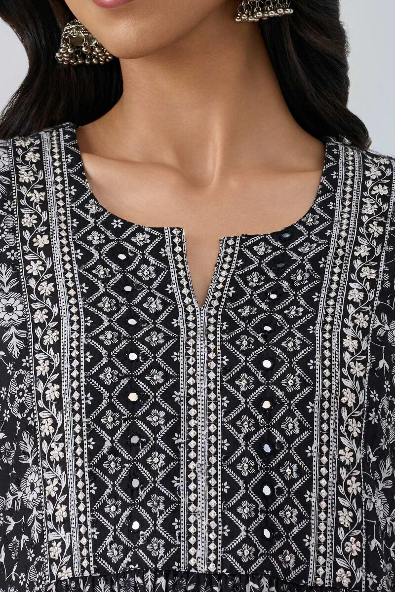 Mumtaz Rehmat Kurta - Image 5