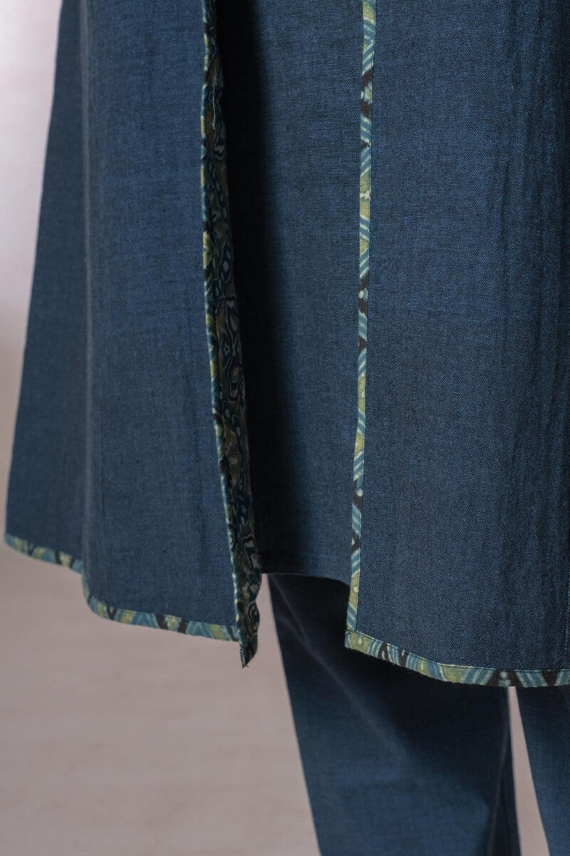 Naadirah Ayesha Reversible Jacket - Image 8