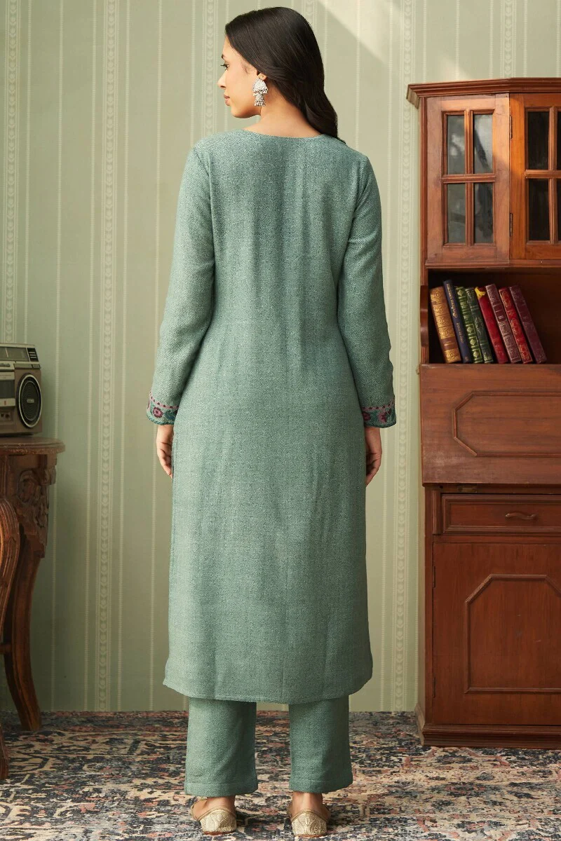 Naadirah Feriha Faux Wool Kurta - Image 8