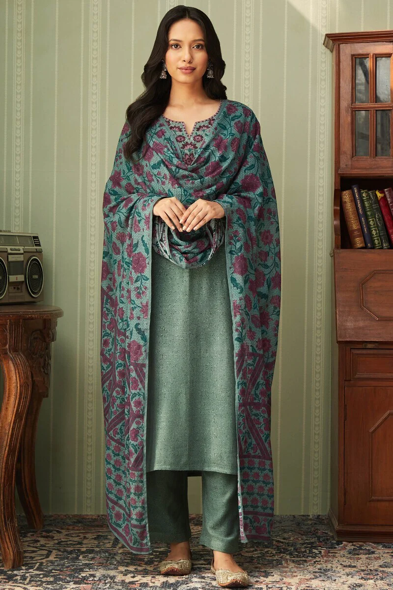 Naadirah Feriha Faux Wool Narrow Pants - Image 3