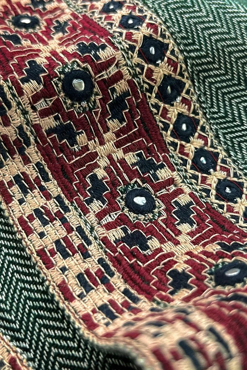 Naadirah Gauhar Faux Wool Handloom Kurta - Image 5