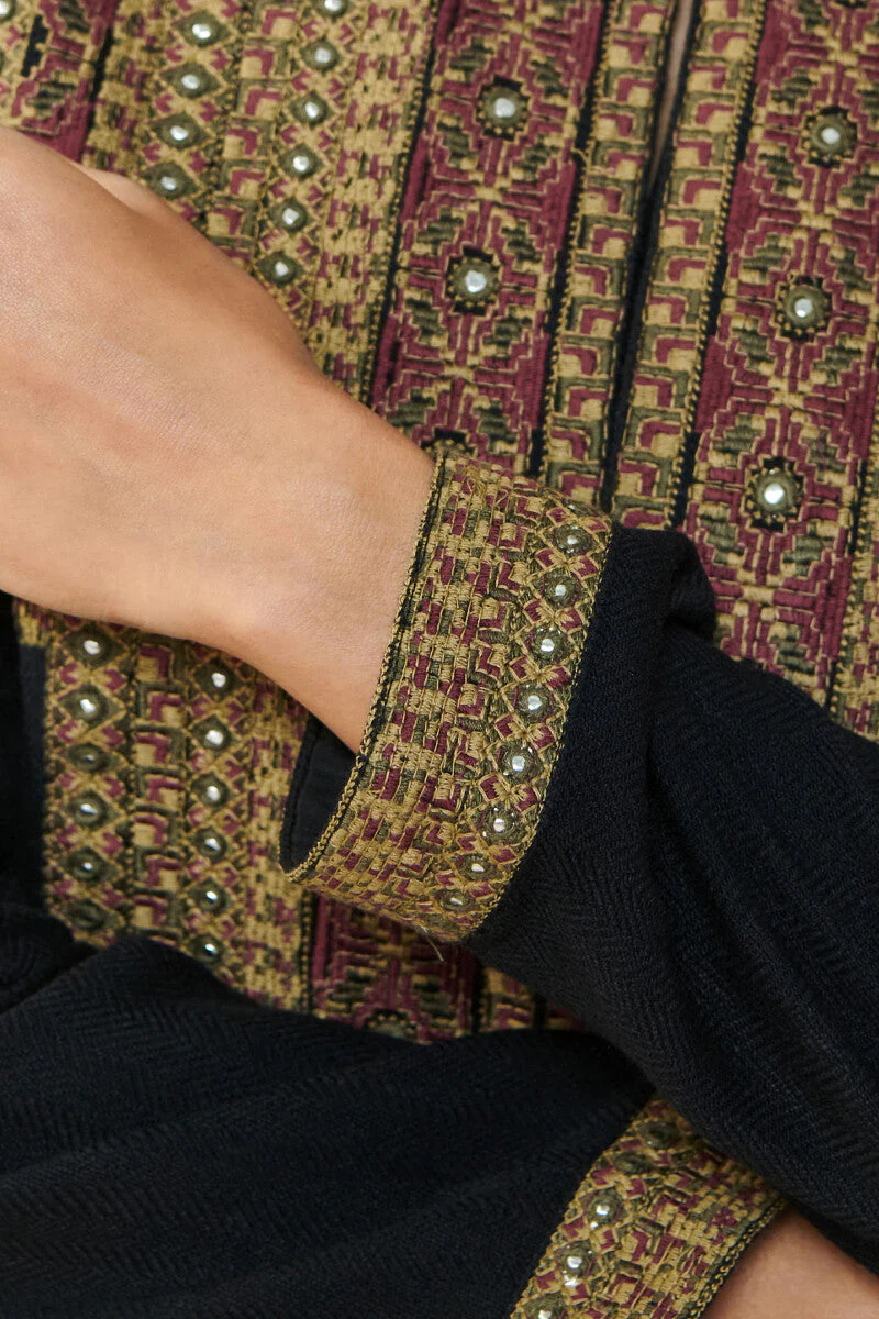 Naadirah Inara Faux Wool Handloom Jacket - Image 5