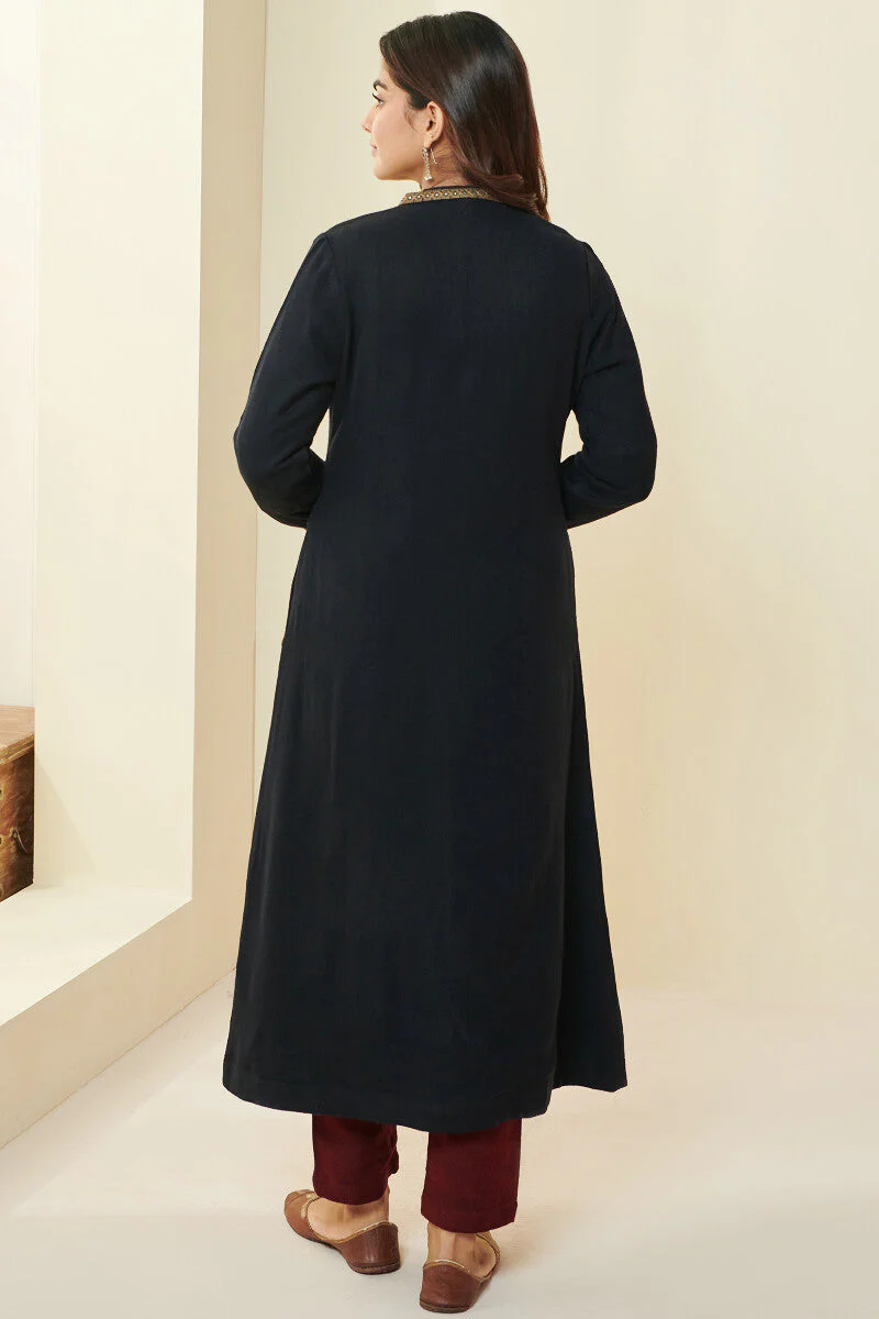 Naadirah Inara Faux Wool Handloom Jacket - Image 8