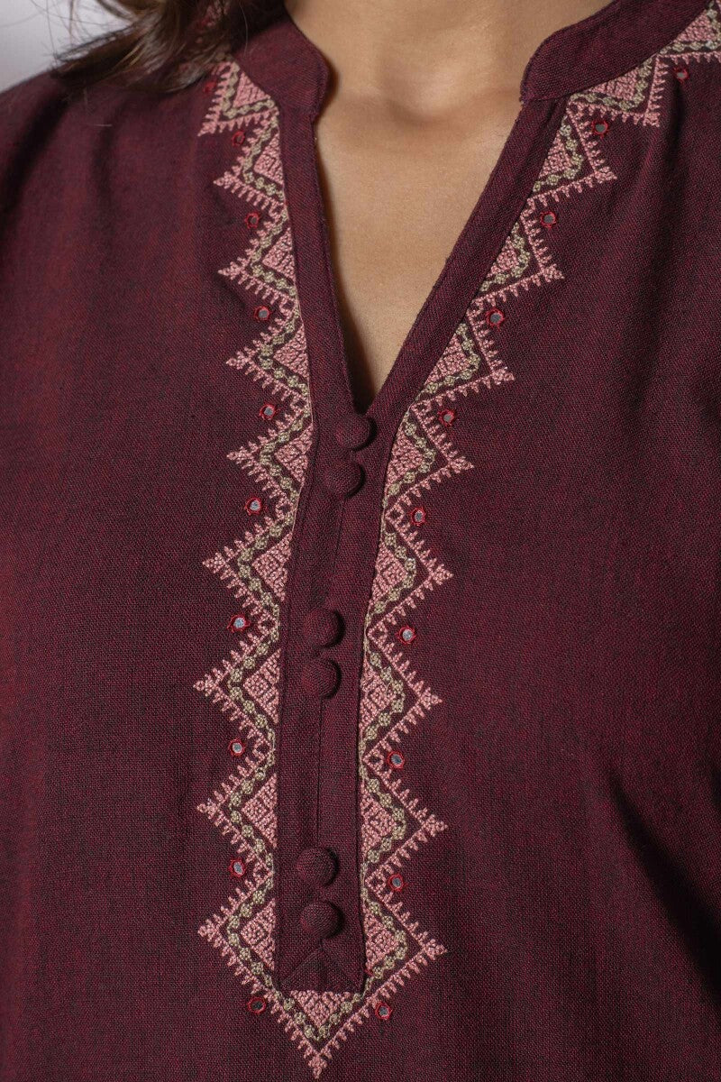 Naadirah Nahiza Handloom Kurta - Image 2