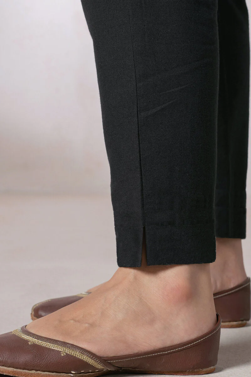 Naadirah Nohreen Handloom Narrow Pants - Image 4