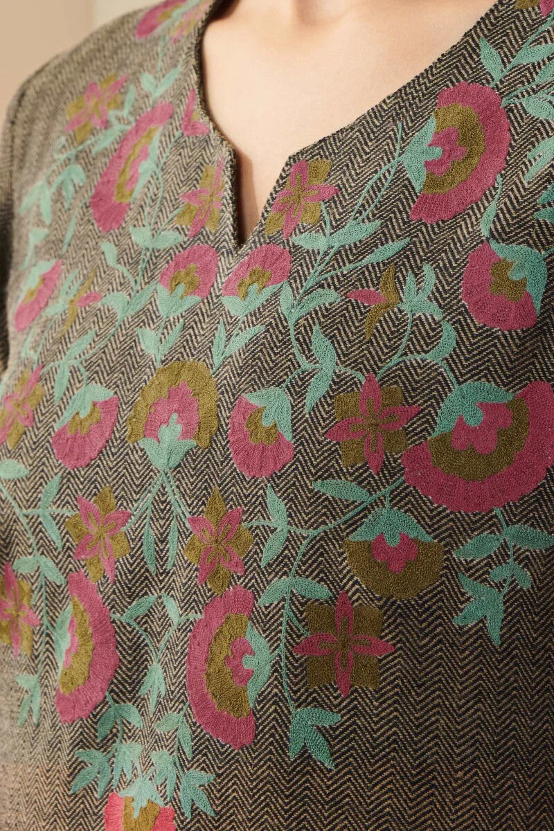 Naadirah Rasia Faux Wool Handloom Kurta - Image 3