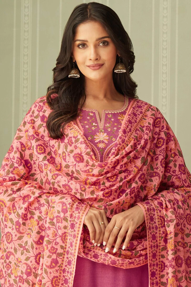 Naadirah Rehmat Dupatta