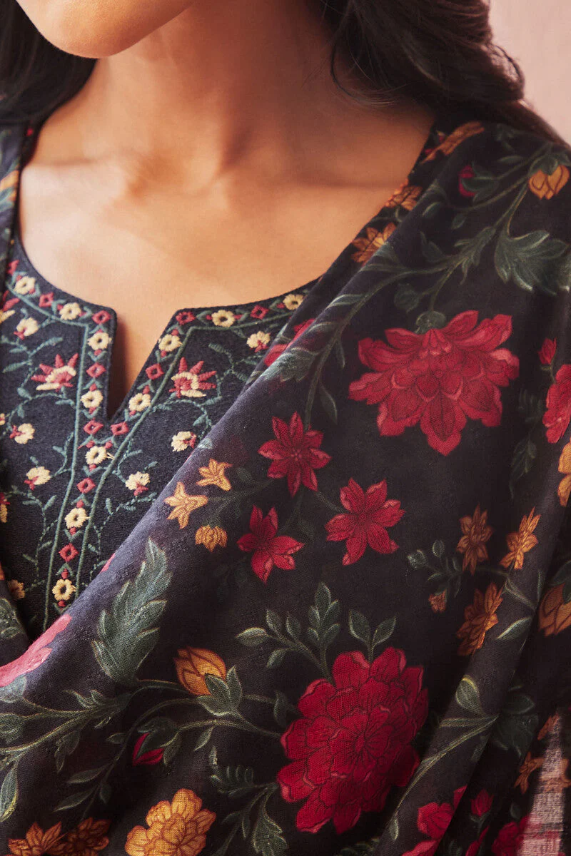 Naadirah Samreen Dobby Dupatta - Image 2