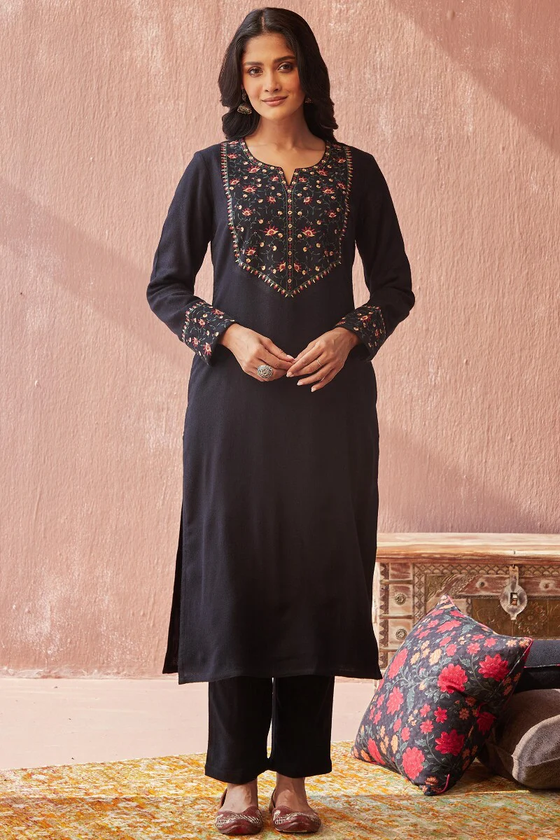 Naadirah Samreen Faux Wool Kurta - Image 2