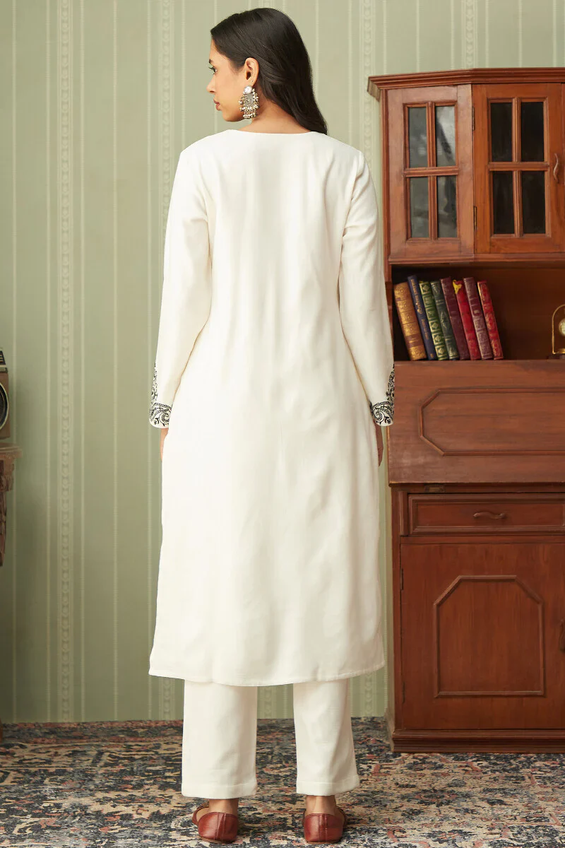 Naadirah Sehreen Faux Wool Kurta - Image 8