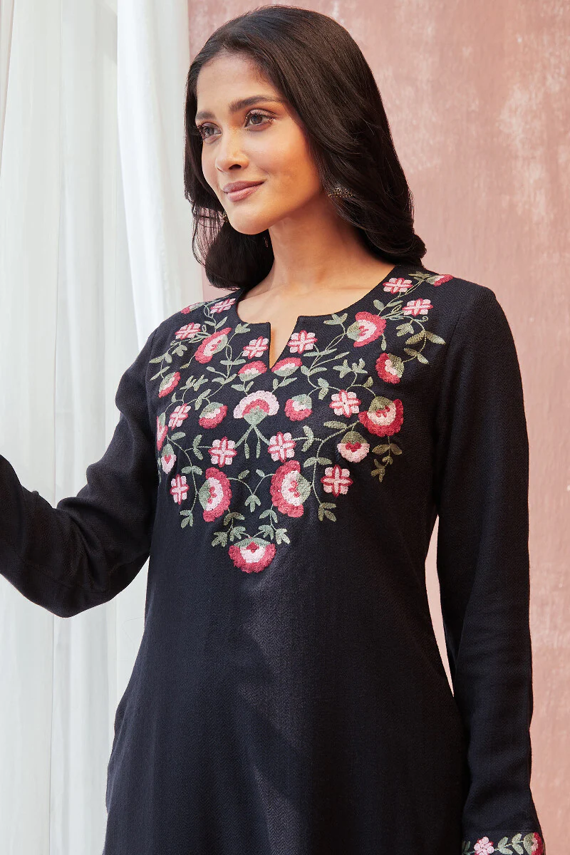 Naadirah Shirin Faux Wool Kurta - Image 4