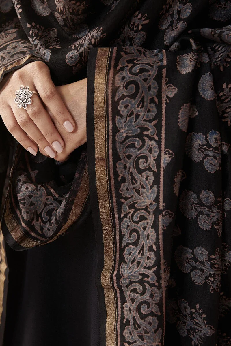 Naadirah Tazmeen Ajrak Chanderi Dupatta - Image 4