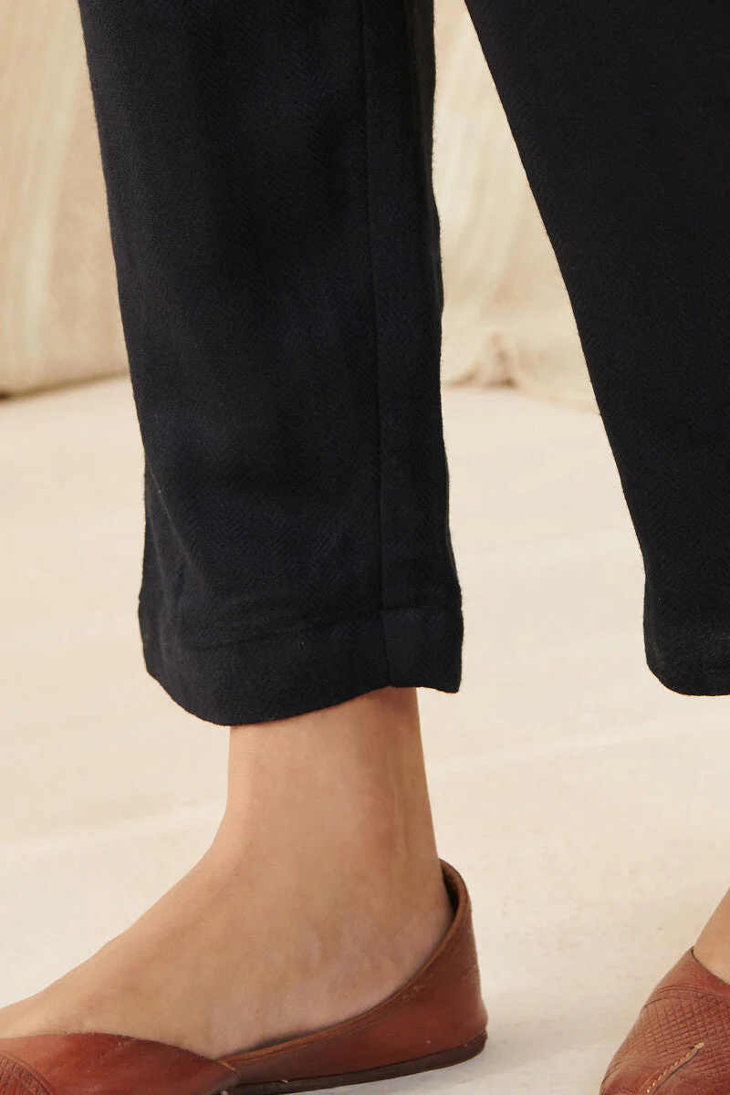 Naadirah Tazmeen Faux Wool Handloom Narrow Pants - Image 4